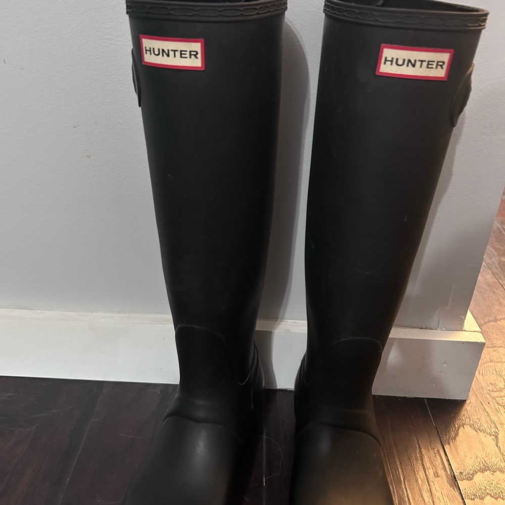 Hunter Black Women's Winter & Rain Boots